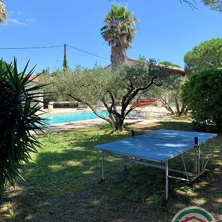 Mas De Plisset Saint-Gilles (Gard)