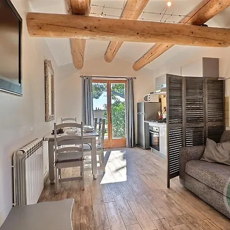 Mas De Plisset Apartment Saint-Gilles (Gard)