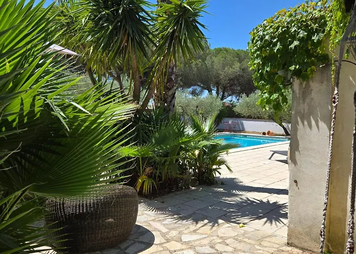 Apartment Mas De Plisset Saint-Gilles (Gard)