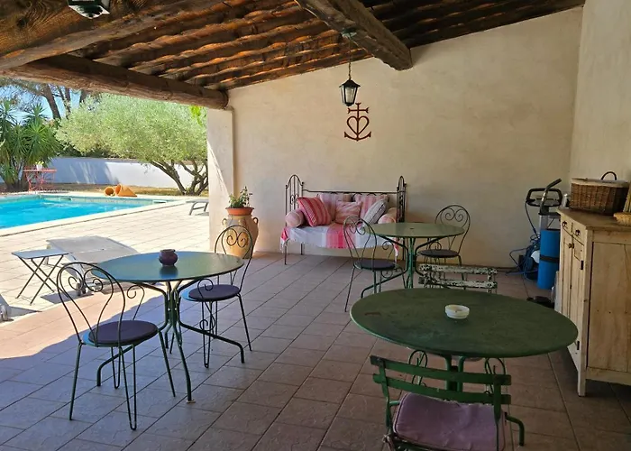 Apartment Mas De Plisset